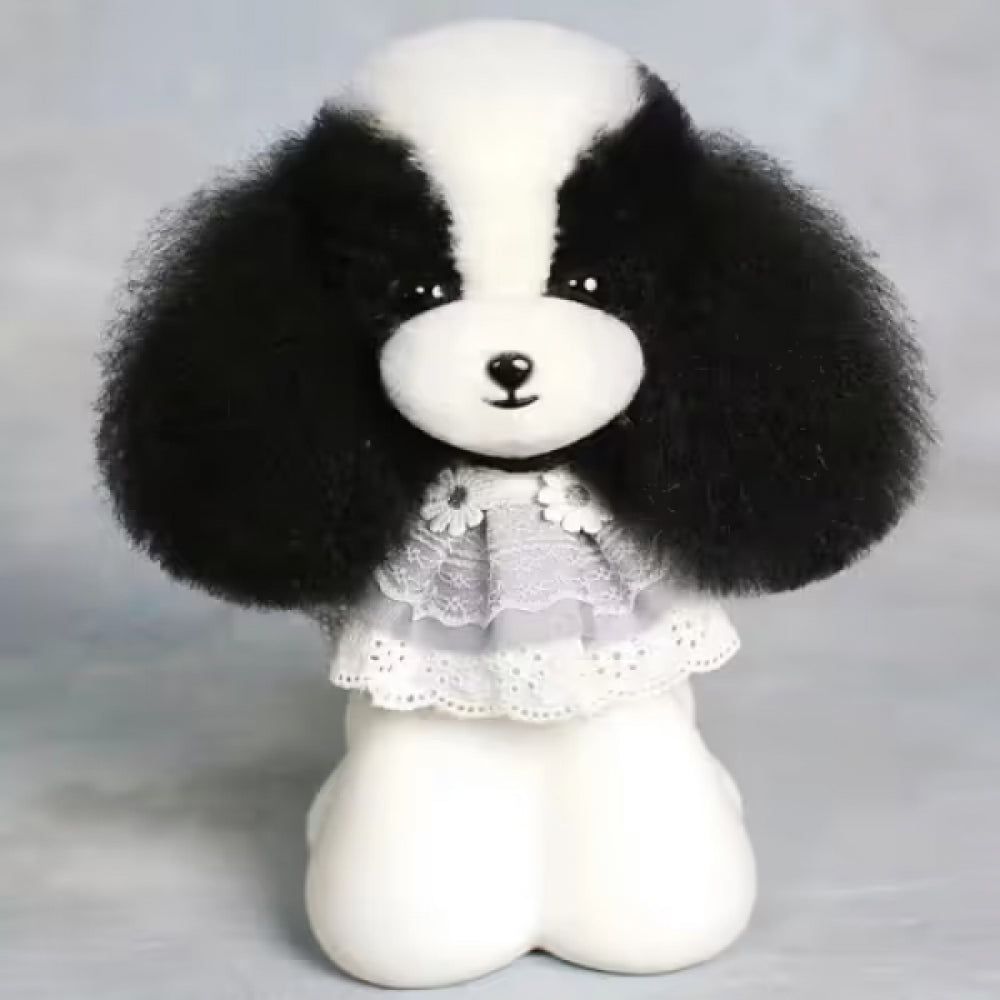 Teddy bear fur, black and white – ears down